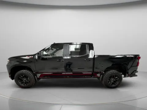 More photos of 2021 Chevrolet Silverado 1500 LT Trail Boss at MAG CDJR, MO