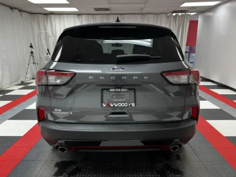 More photos of 2022 Ford Escape SE at MAG CDJR, MO