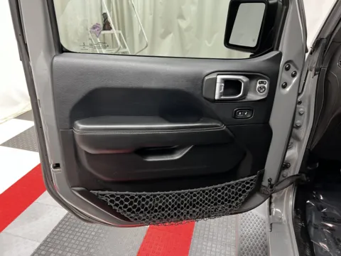 More photos of 2019 Jeep Wrangler Unlimited Sahara at MAG CDJR, MO