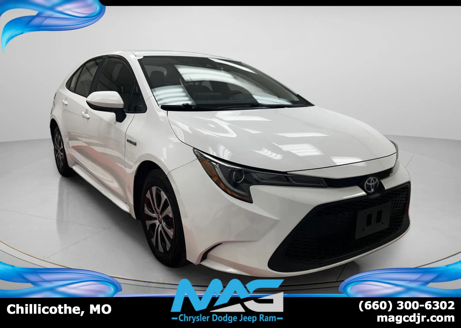 White 2021 Toyota Corolla Hybrid LE for sale in Chillicothe, MO