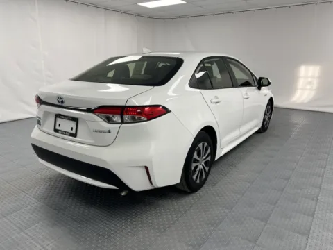 More photos of 2021 Toyota Corolla Hybrid LE at MAG CDJR, MO