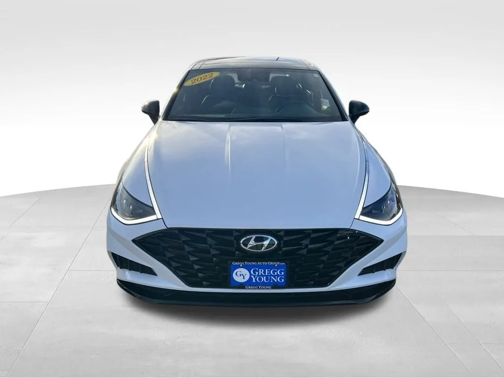 2022 Hyundai Sonata SEL Plus photo 4