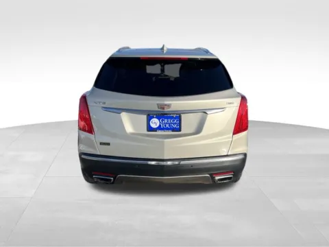 More photos of 2017 Cadillac XT5 Platinum at Gregg Young Chevrolet - Omaha, NE