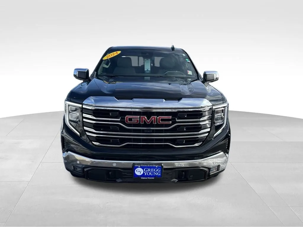2024 Gmc Sierra 1500 SLT photo 4