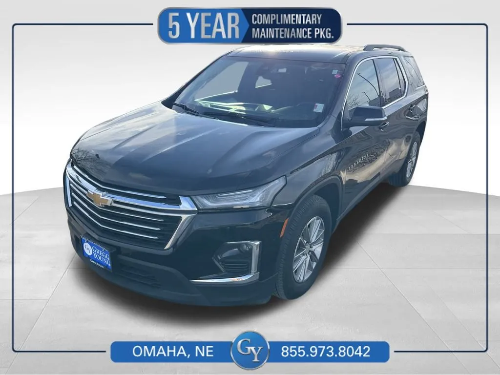 Black 2023 Chevrolet Traverse LT for sale in Omaha, NE