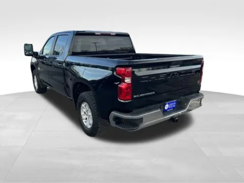 More photos of 2021 Chevrolet Silverado 1500 LT at Gregg Young Chevrolet - Omaha, NE