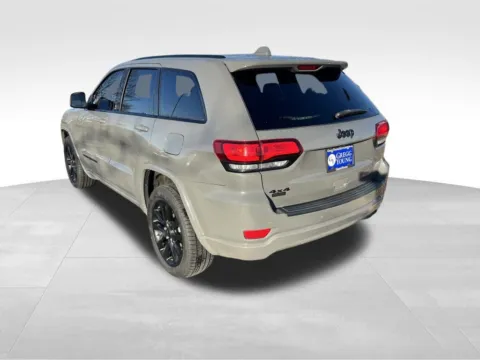 More photos of 2019 Jeep Grand Cherokee Altitude at Gregg Young Chevrolet - Omaha, NE