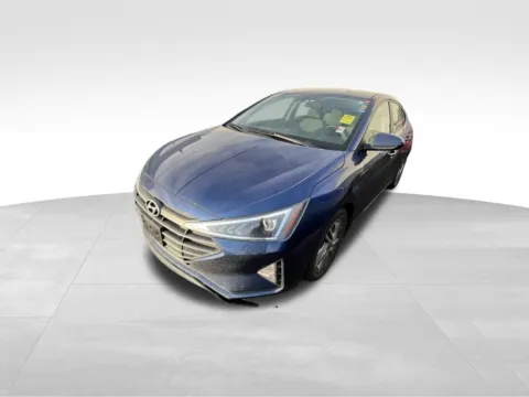 More photos of 2020 Hyundai Elantra SEL at Gregg Young Chevrolet - Omaha, NE