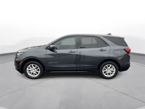 Photos of 2022 Chevrolet Equinox LS for sale in Omaha, NE at Gregg Young Chevrolet - Omaha