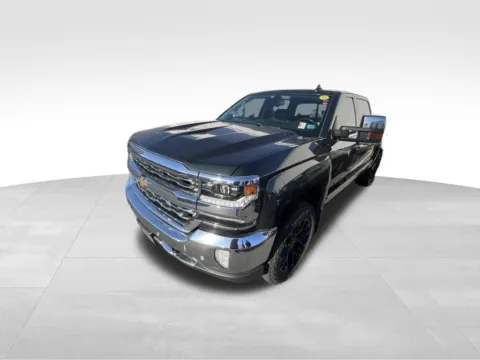 More photos of 2017 Chevrolet Silverado 1500 LTZ at Gregg Young Chevrolet of Omaha, NE