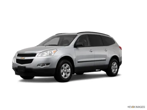 Silver 2012 Chevrolet Traverse 2LT for sale in Omaha, NE