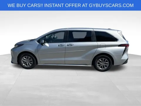 Another view of 2022 Toyota Sienna XLE for sale in Omaha, NE at Gregg Young Chevrolet of Omaha