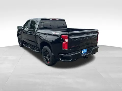 More photos of 2021 Chevrolet Silverado 1500 RST at Gregg Young Chevrolet of Omaha, NE