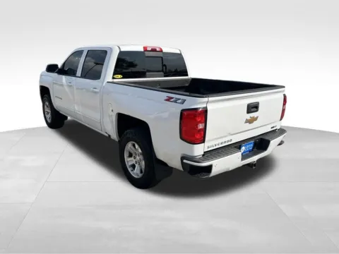 More photos of 2018 Chevrolet Silverado 1500 LT at Gregg Young Chevrolet of Omaha, NE