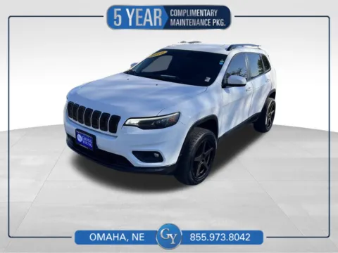 White 2019 Jeep Cherokee Latitude for sale in Omaha, NE