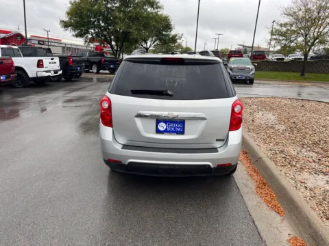 More photos of 2010 Chevrolet Equinox LT at Gregg Young Chevrolet of Omaha, NE