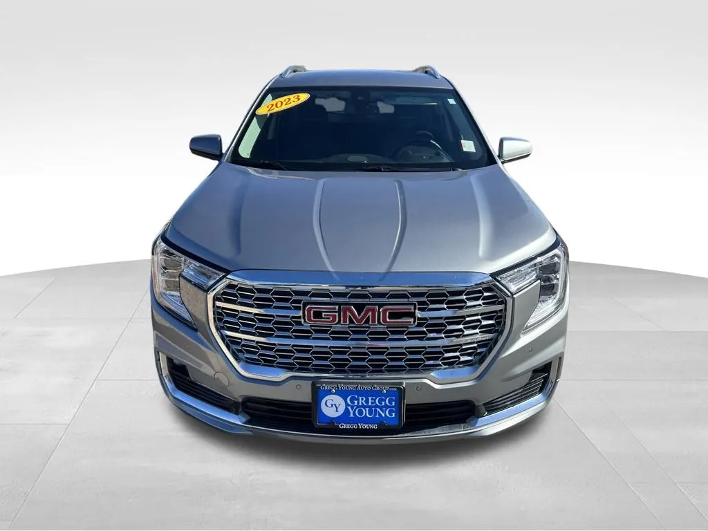2023 Gmc Terrain Denali photo 4