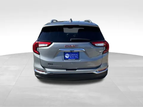 More photos of 2024 GMC Terrain SLT at Gregg Young Chevrolet - Omaha, NE