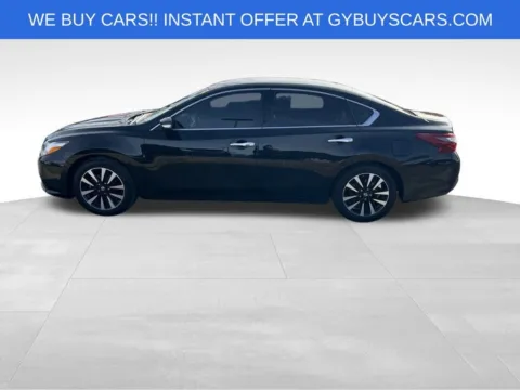 Another view of 2018 Nissan Altima 2.5 SL for sale in Omaha, NE at Gregg Young Chevrolet - Omaha