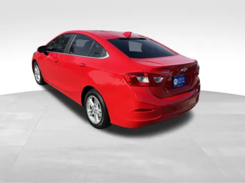 More photos of 2017 Chevrolet Cruze LT at Gregg Young Chevrolet - Omaha, NE