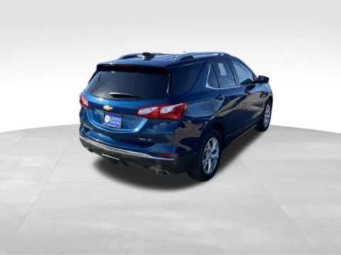 More photos of 2020 Chevrolet Equinox LT at Gregg Young Chevrolet - Omaha, NE