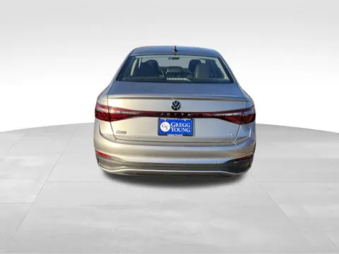 More photos of 2025 Volkswagen Jetta 1.5T SE at Gregg Young Chevrolet - Omaha, NE