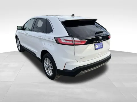 More photos of 2022 Ford Edge SEL at Gregg Young Chevrolet - Omaha, NE