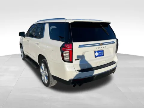 More photos of 2021 Chevrolet Tahoe High Country at Gregg Young Chevrolet - Omaha, NE