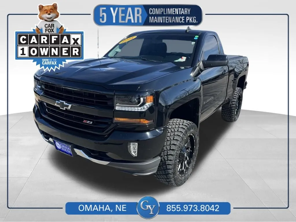 Black 2018 Chevrolet Silverado 1500 LT for sale in Omaha, NE