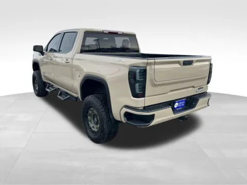 More photos of 2022 GMC SIERRA 1500 Elevation at Gregg Young Chevrolet - Omaha, NE