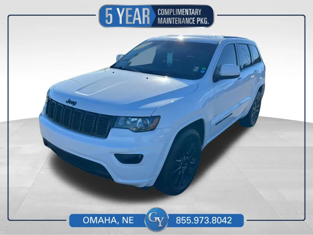 White 2019 Jeep Grand Cherokee Altitude for sale in Omaha, NE