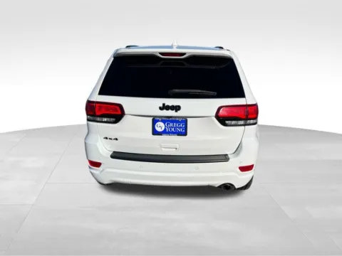 More photos of 2019 Jeep Grand Cherokee Altitude at Gregg Young Chevrolet - Omaha, NE