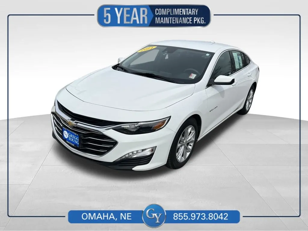 White 2021 Chevrolet Malibu LT for sale in Omaha, NE