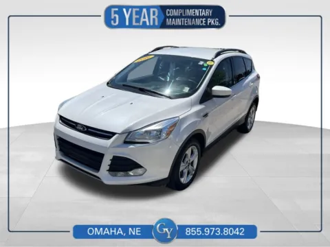 White 2016 Ford Escape SE for sale in Omaha, NE
