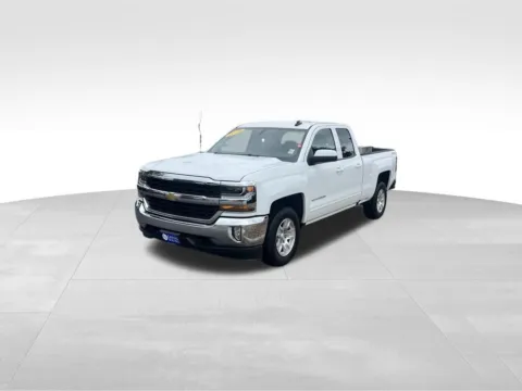 More photos of 2018 Chevrolet Silverado 1500 LT at Gregg Young Chevrolet of Omaha, NE