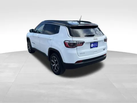 More photos of 2025 Jeep Compass Limited at Gregg Young Chevrolet of Omaha, NE