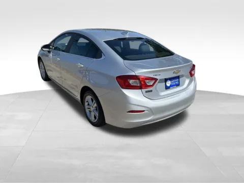 More photos of 2018 Chevrolet Cruze LT at Gregg Young Chevrolet of Omaha, NE