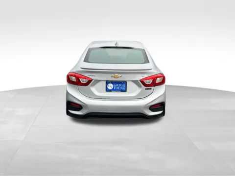 More photos of 2017 Chevrolet Cruze LT at Gregg Young Chevrolet of Omaha, NE