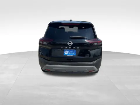 More photos of 2023 Nissan Rogue S at Gregg Young Chevrolet of Omaha, NE