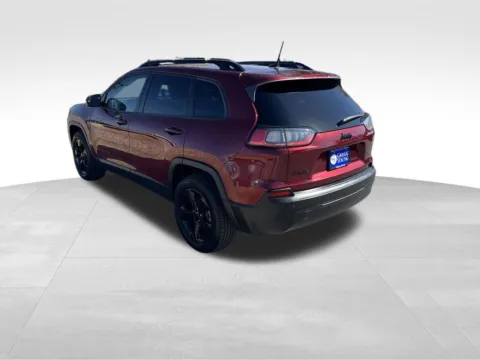 More photos of 2021 Jeep Cherokee Altitude at Gregg Young Chevrolet of Omaha, NE