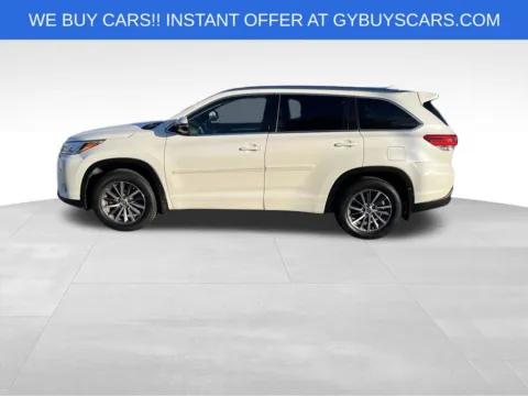 Another view of 2018 Toyota Highlander XLE for sale in Omaha, NE at Gregg Young Chevrolet of Omaha