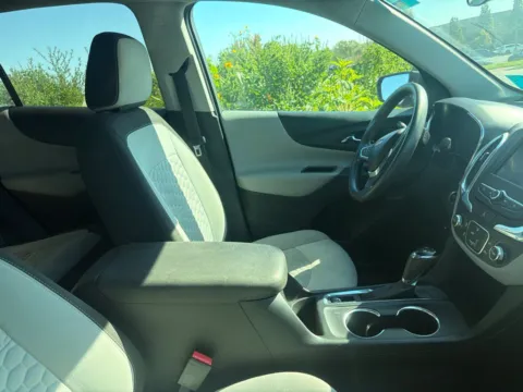 More photos of 2020 Chevrolet Equinox LS at Gregg Young Chevrolet of Omaha, NE