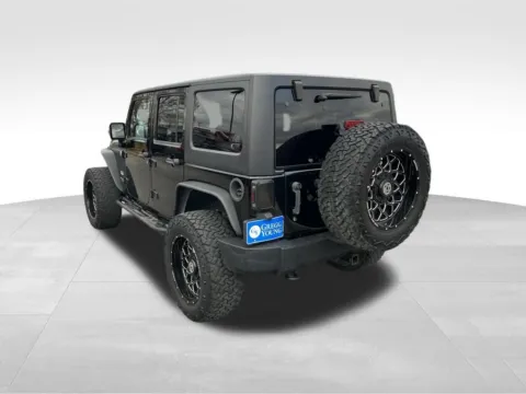 More photos of 2014 Jeep Wrangler Unlimited Sahara at Gregg Young Chevrolet - Omaha, NE