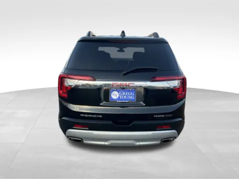 More photos of 2023 GMC Acadia SLE at Gregg Young Chevrolet - Omaha, NE