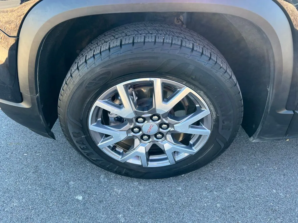 2021 Gmc Acadia SLT photo 4