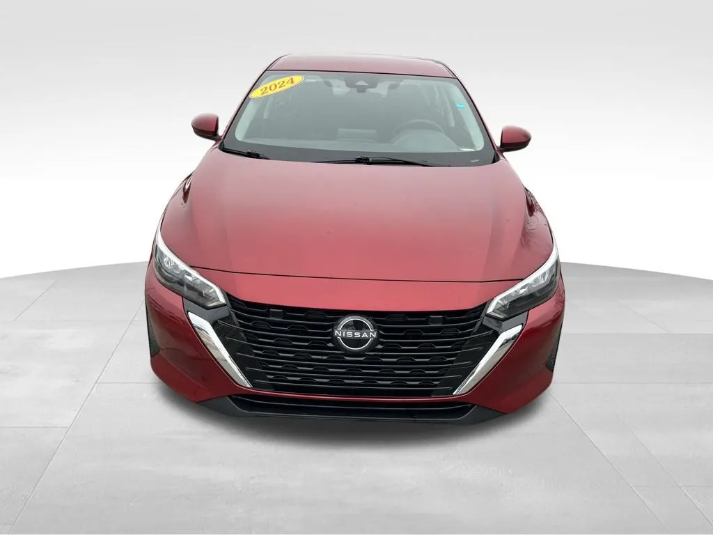 2024 Nissan Sentra SV photo 4