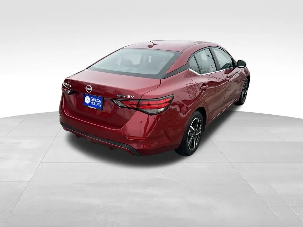 2024 Nissan Sentra SV photo 3