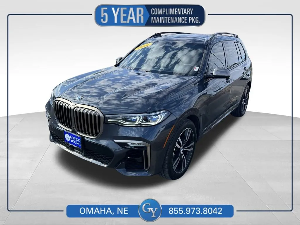 Gray 2022 BMW X7 M50i for sale in Omaha, NE