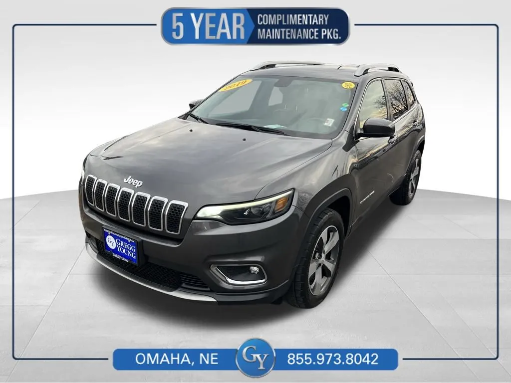 Gray 2019 Jeep Cherokee Limited for sale in Omaha, NE
