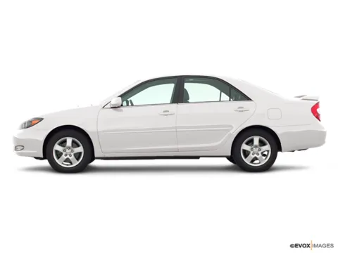 White 2004 Toyota Camry SE for sale in Omaha, NE